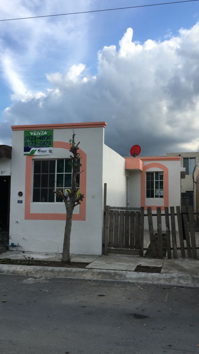 Casa en Arboledas de Santa Rosa, Apodaca  | Sigue